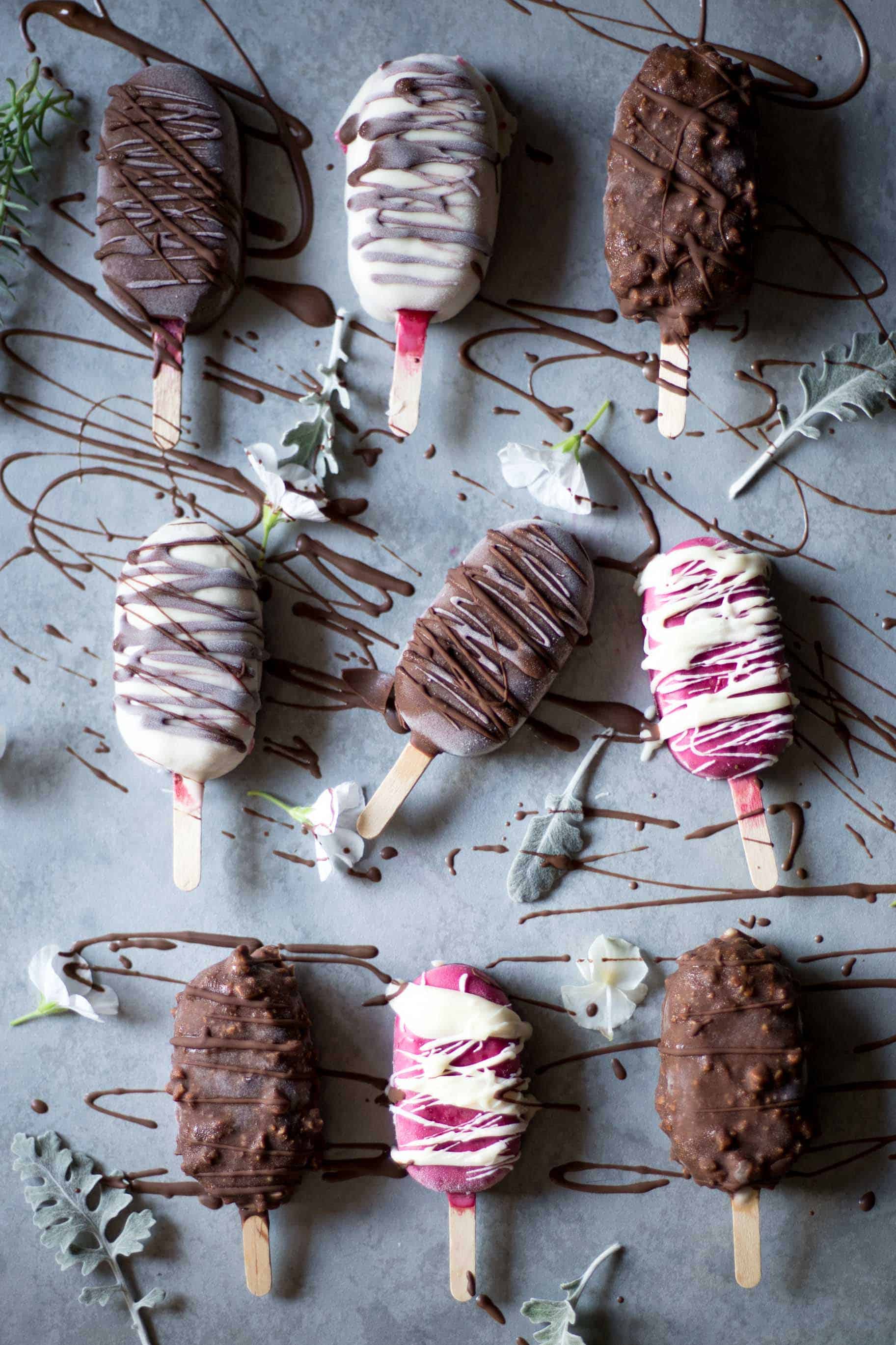 These 5 ingredients simple Vegan Magnum Ice Creams are low FODMAP, super healthy and very easy to make. The perfect healthy summer treats for the hot days.