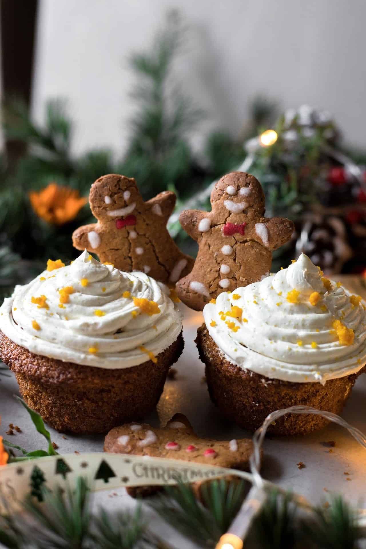 These low FODMAP & gluten-free gingerbread cupcakes are tender and soft, perfectly sweetened, spiced and super delicious.