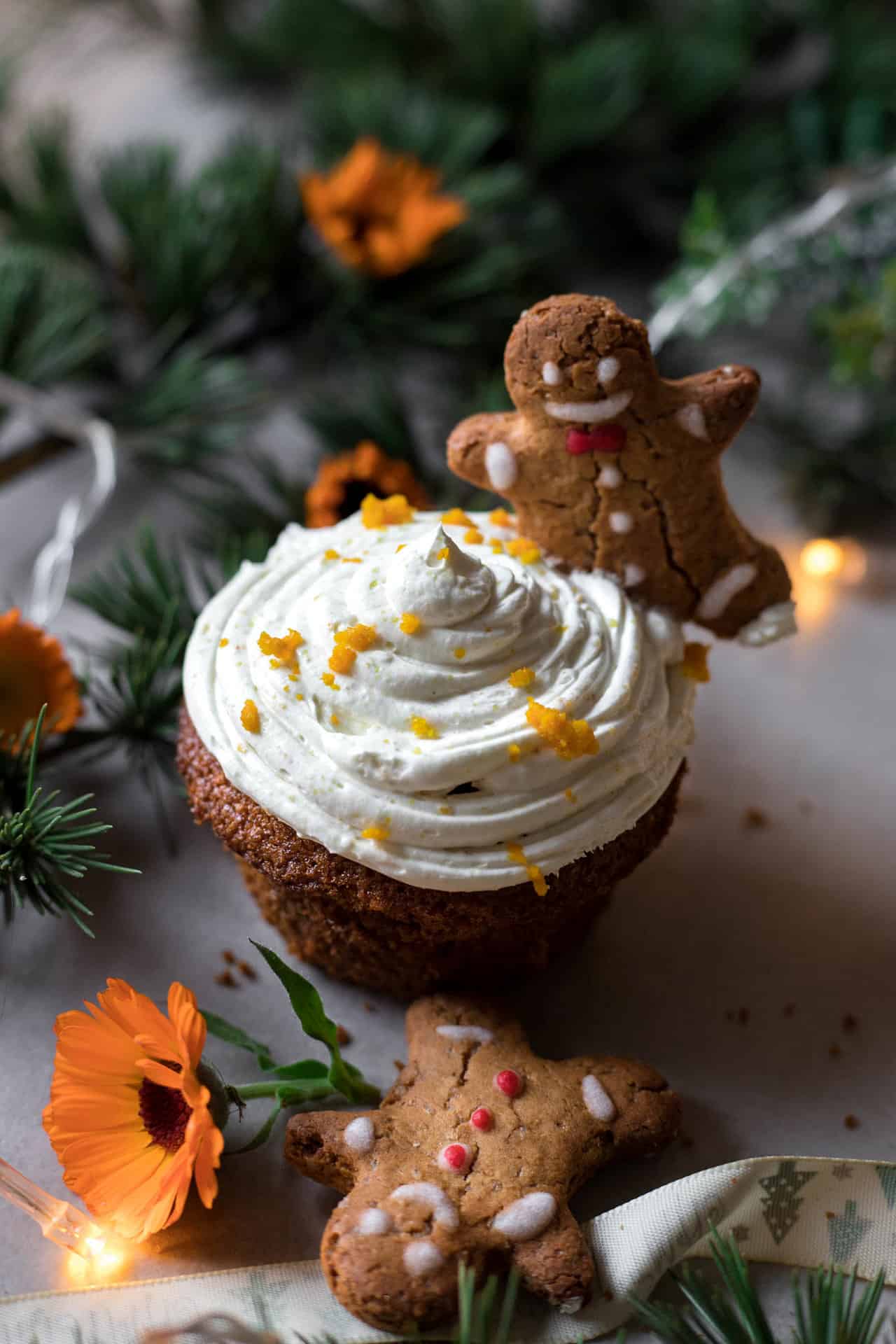 These low FODMAP & gluten-free gingerbread cupcakes are tender and soft, perfectly sweetened, spiced and super delicious.