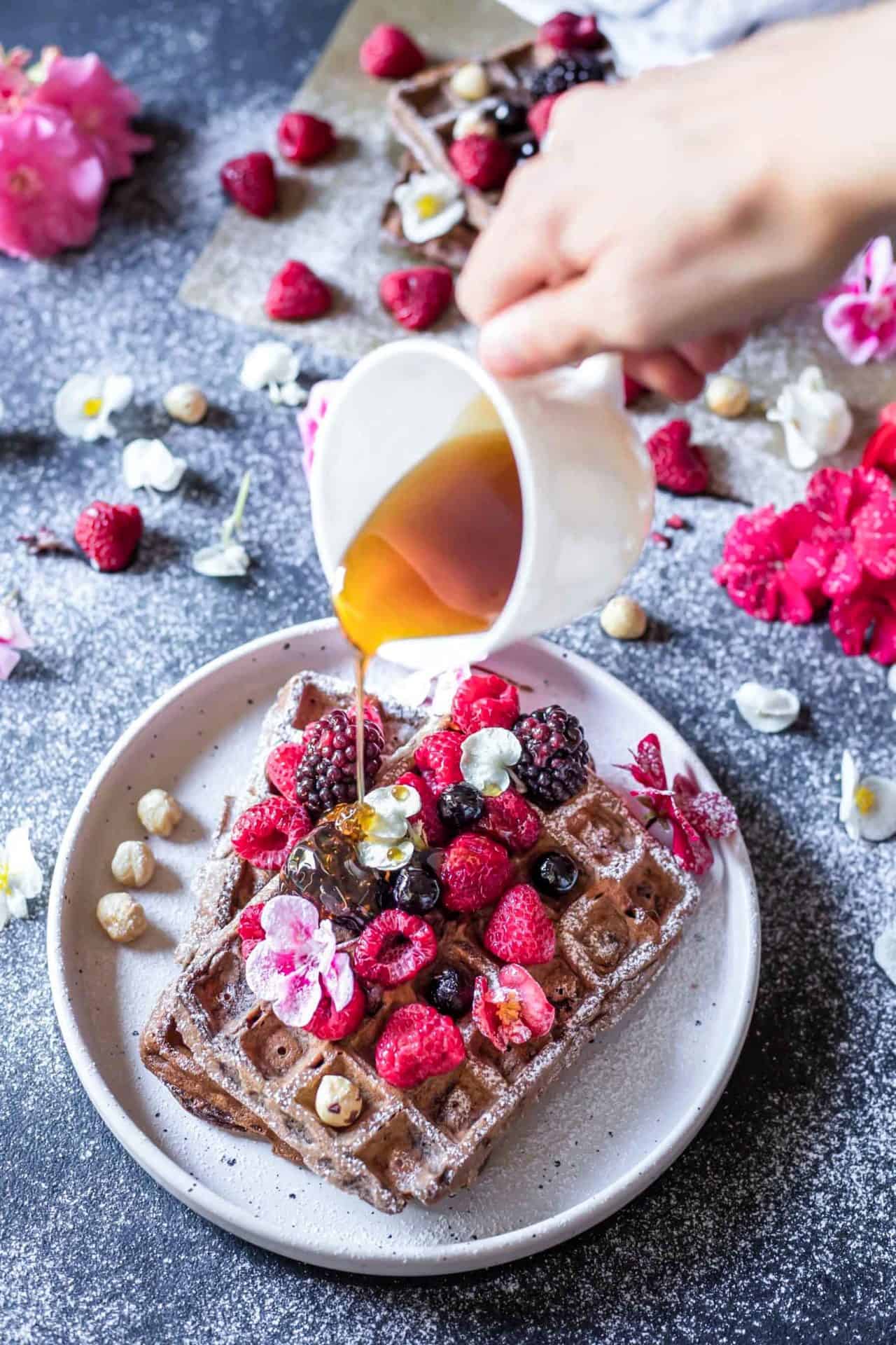 Low FODMAP and Gluten-Free Chocolate Waffles. Only 10 ingredients, simple, flavorful, fluffy, chocolatey and so yum. Perfect indulging breakfast or brunch.