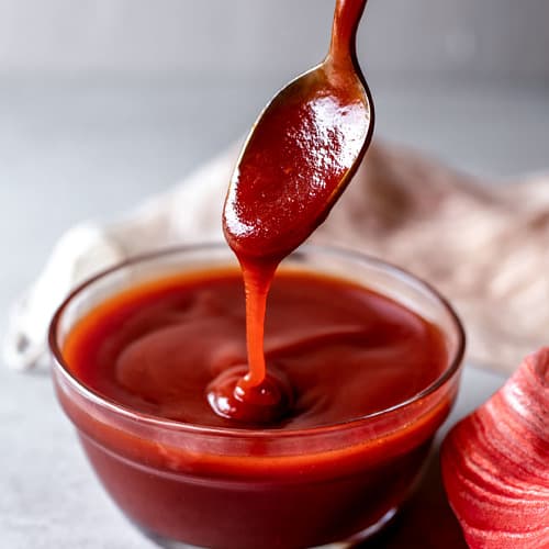 This Low FODMAP BBQ Sauce is rich, flavorful, savory, smoky, perfectly sweetened, and absolutely yummy.