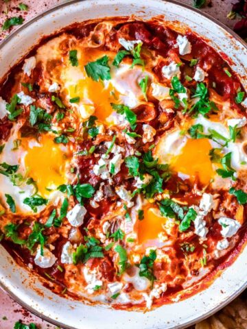 Low Fodmap Shakshuka in a pan