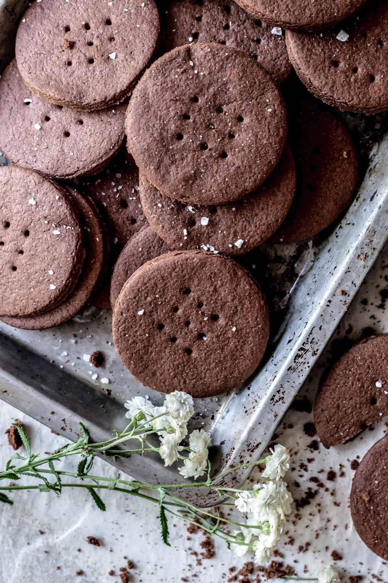 These Gluten-Free Chocolate Wafer Cookies are soft, chewy, perfectly sweetened, extra chocolaty, flavorful, buttery and so delicious!