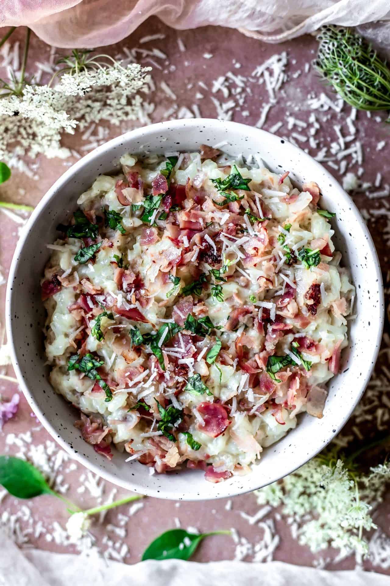 This Creamy Carbonara Risotto is super creamy, flavorful, comforting, satisfying and so delicious! Plus low FODMAP and egg-free!