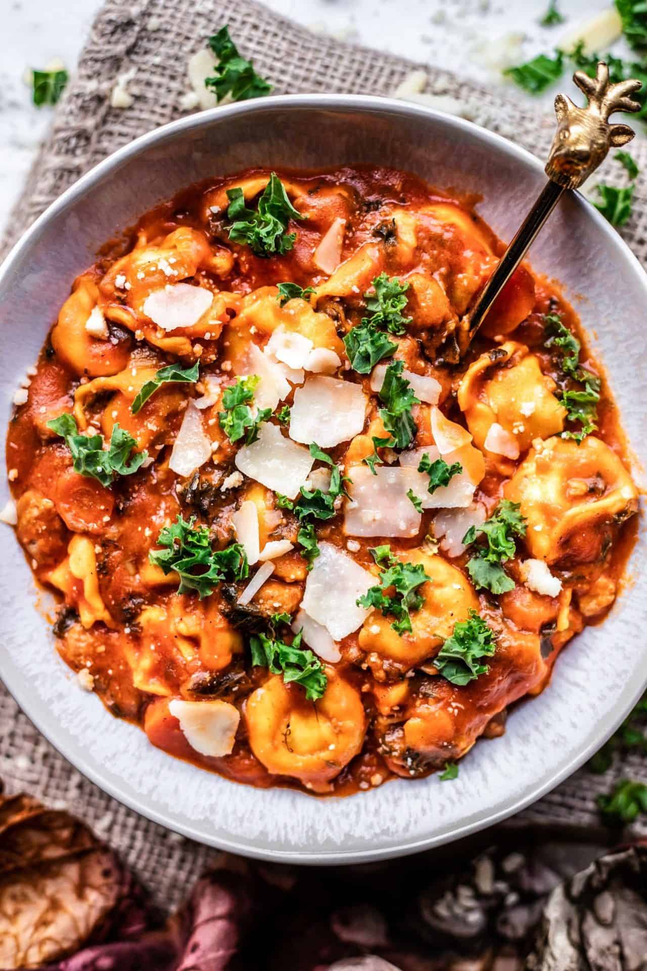This Creamy Tortellini Soup is super flavourful, loaded with tortellini, sausage, and kale, and so delicious.