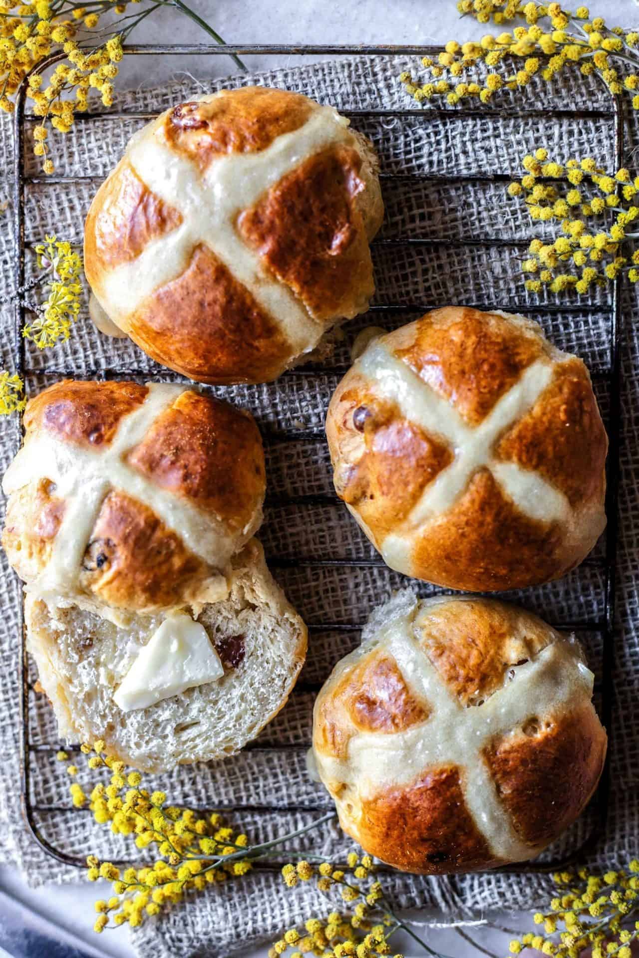These Gluten-Free Hot Cross Buns are FODMAP friendly, very simple to make, pillowy soft, perfectly spiced, and just as delicious as the regular buns.
