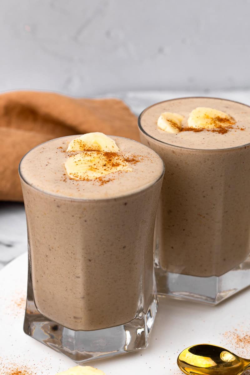 glass of banana smoothie made without yogurt